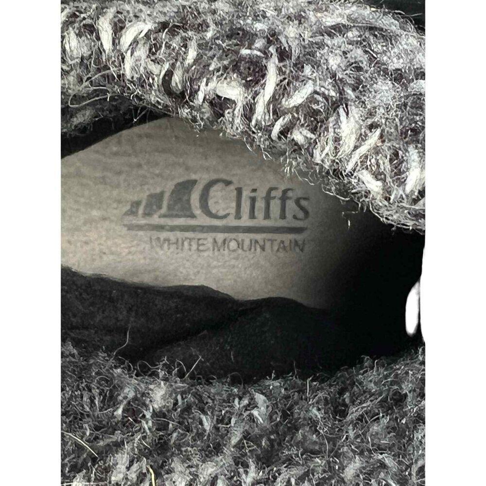 Cliffs By White Mountain Bootie - Picture 4 of 7